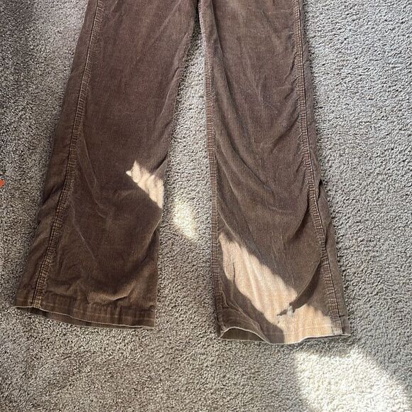 VTG 70’s Corduroy Flared Women’s LEVIS Bib Overalls 29W *SOLD* - Picture 14 of 16